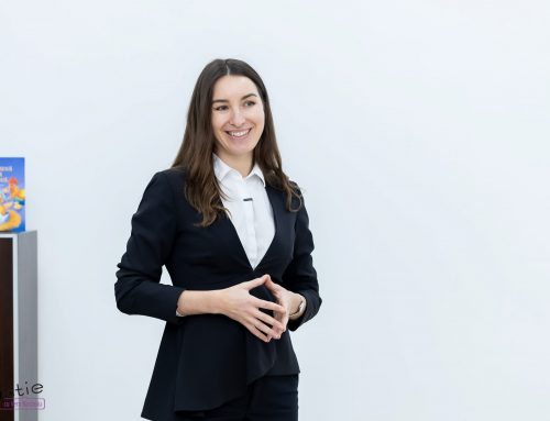 Când emoțiile îți dau bătăi de cap, nu scena e problema. Pregătirea este.