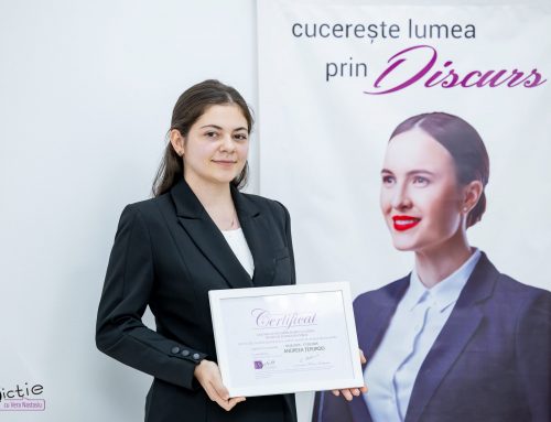„Am învățat să am încredere în mine și să nu mă tem de greșeli” – experiența Andreei Țepordei, absolventă a cursului de dicție și discurs public