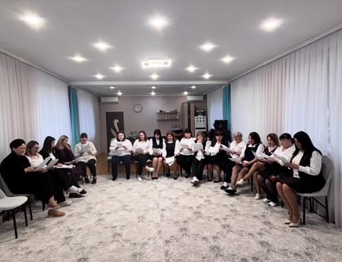 10 replici care arată că ești un om manierat în comunicare