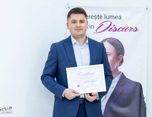 Cristian Comendant: Recomand acest curs pentru că te învață lucruri care ne permit să fim încrezători imediat în cazul în care trebuie să susții un discurs public.